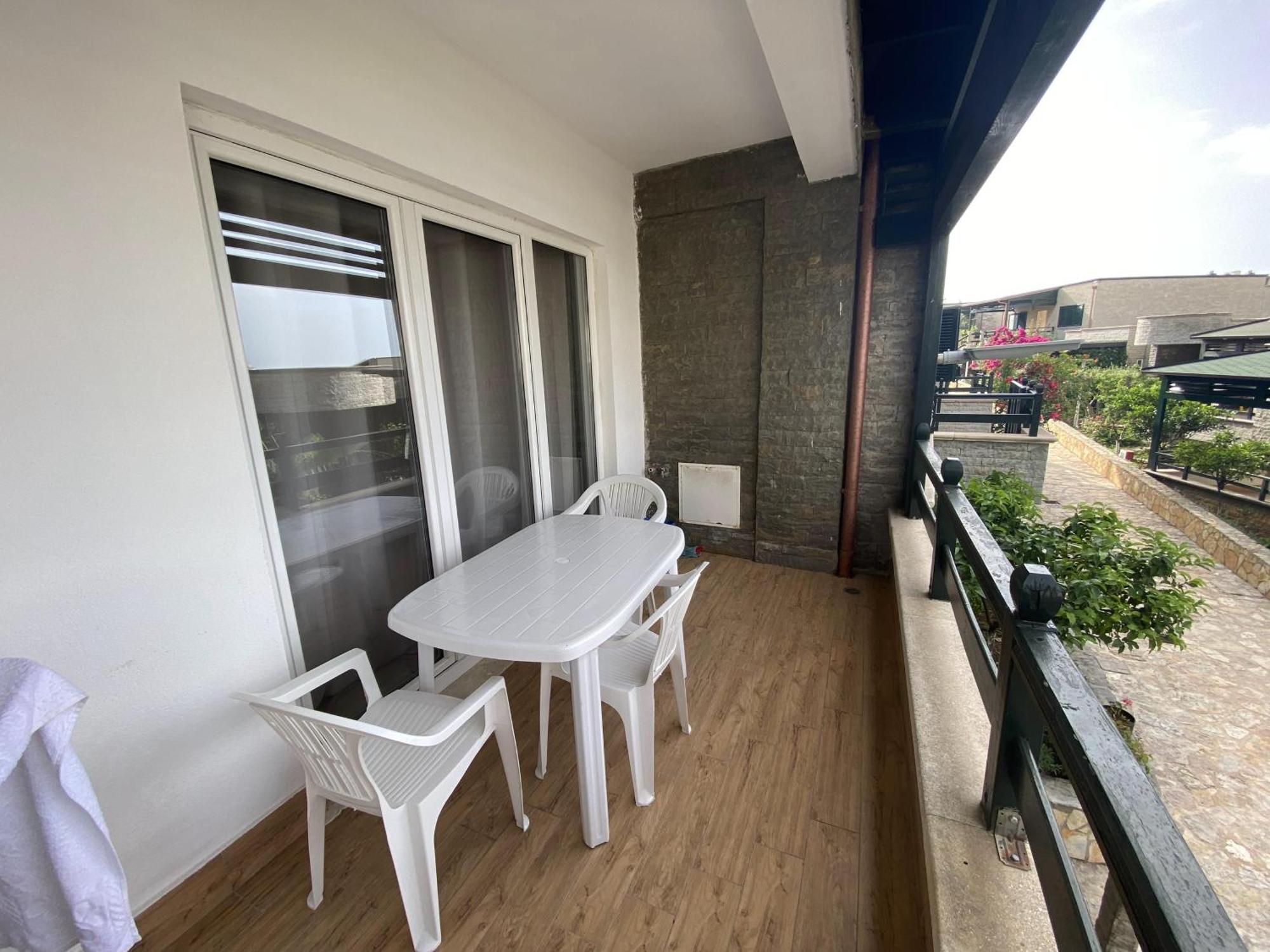 Aquamarine Apartments 1, Vlora Kültér fotó